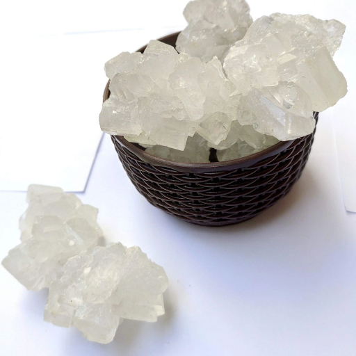 Natural white sugar crystals Natural white sugar crystals